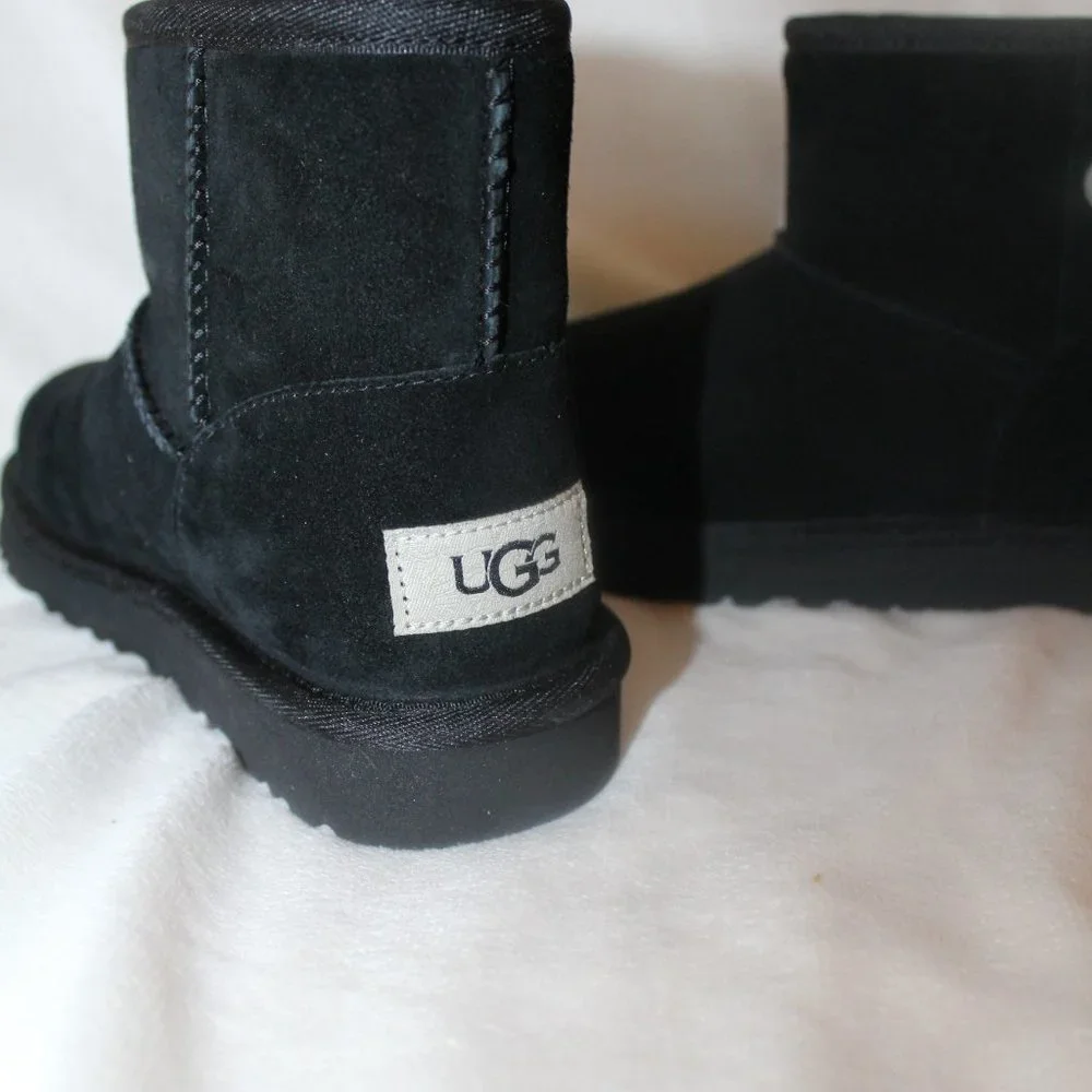 NEW UGG JONA SUEDE SHEARLING GIRL'S MINI SHEARLING LINED BOOTS‎ BLACK